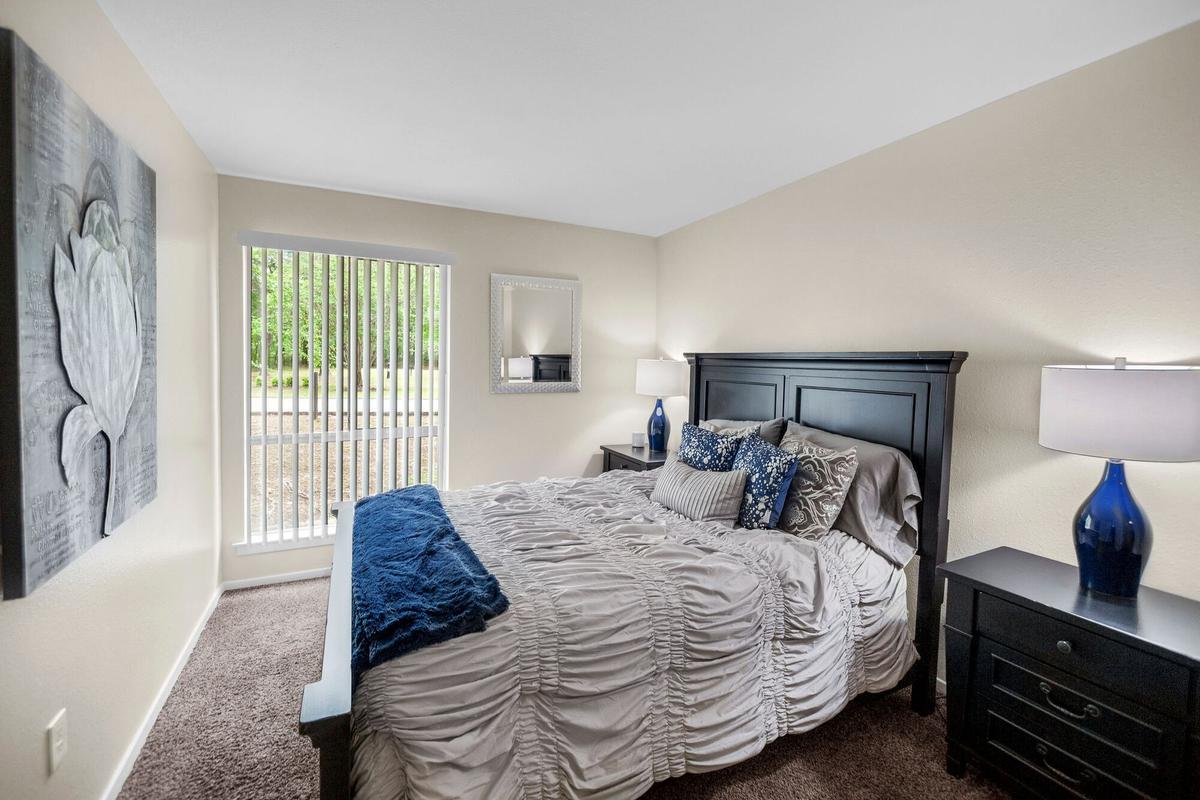 Bedroom at Summer Trace Apartments