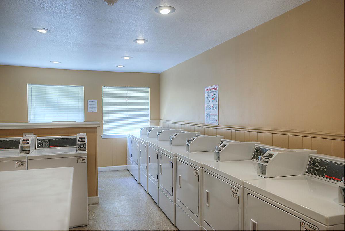 Community laundry facility at Summer Trace Apartments