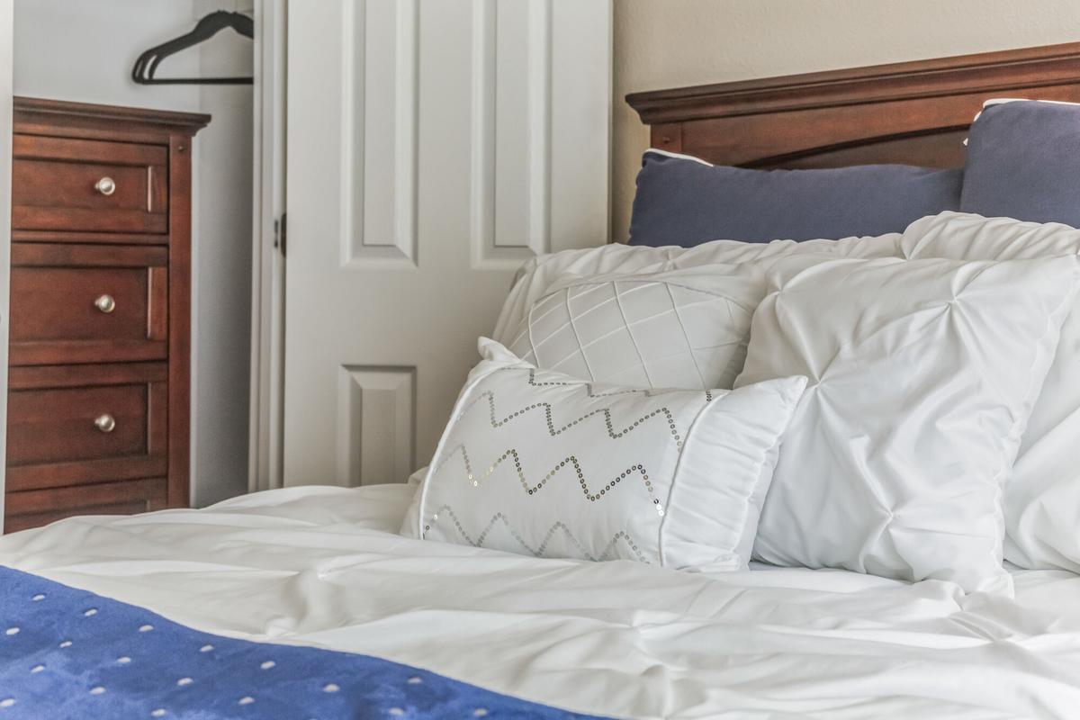 Bedroom at Summer Trace Apartments