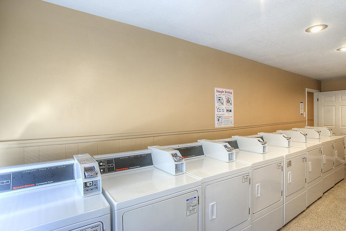 Community laundry facility at Summer Trace Apartments